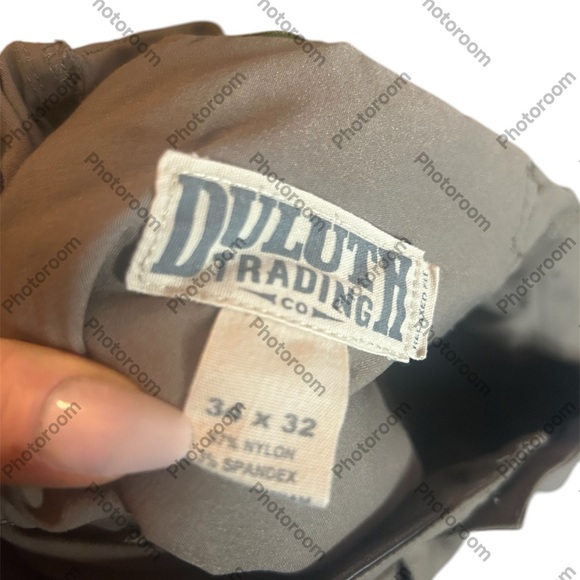 Men's Duluth Trading Co. Tan  Flex Dry on the Fly Cargo Pants Sz 34 x 32 - Picture 3 of 4